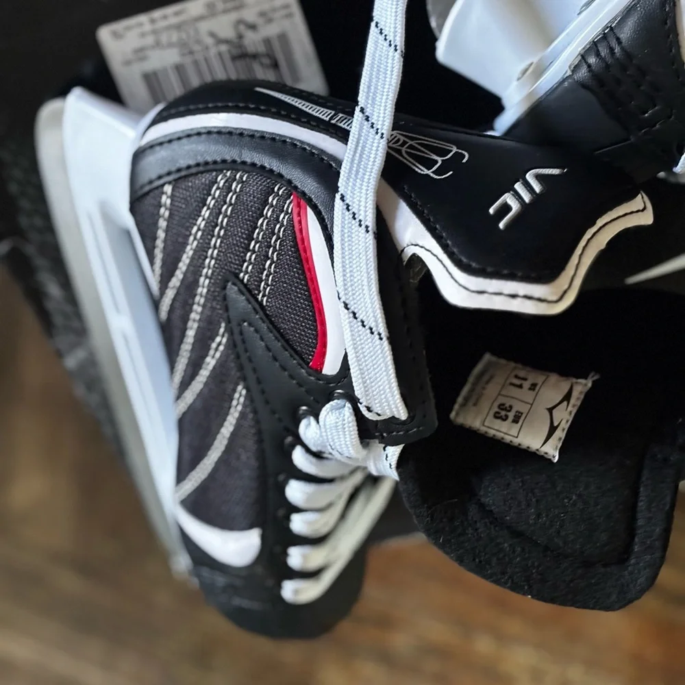 Kids Black and White Ice Skates - Picture 2 of 10